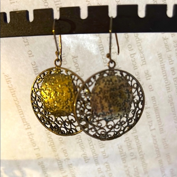 Jewelry - Round Filigree Earrings